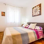Apartment In Croatia Near The Coast *