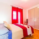 Apartment In Croatia Near The Coast *
