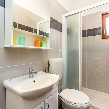 Apartment In Croatia Near The Coast *