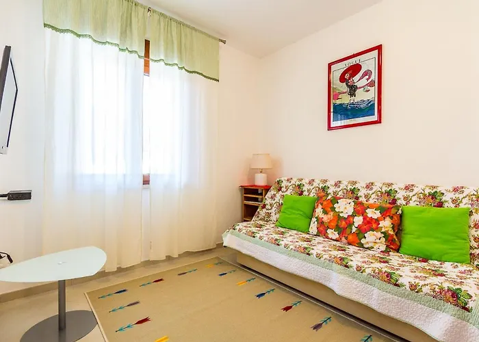 In Croatia Near The Coast Apartment