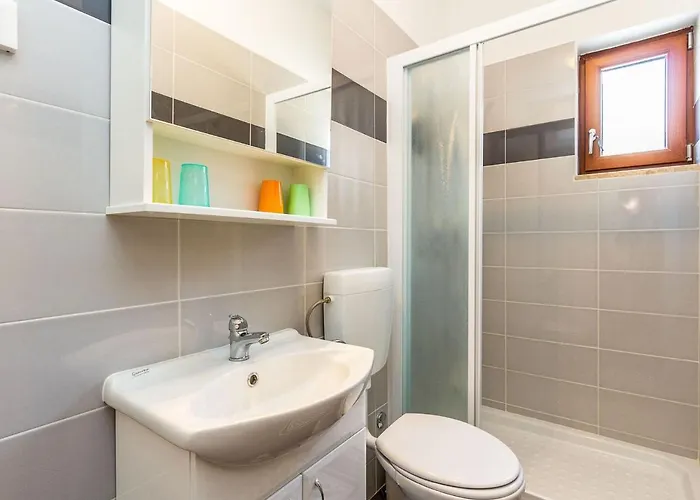 Apartment In Croatia Near The Coast *